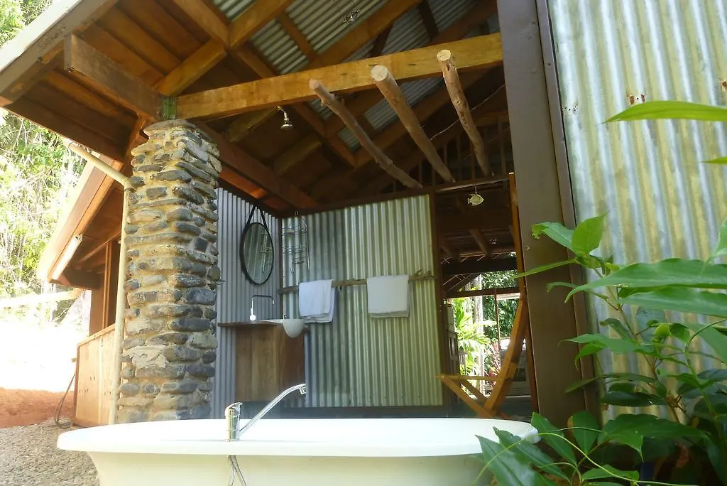 Villa Noah Creek Eco Huts Cape Tribulation